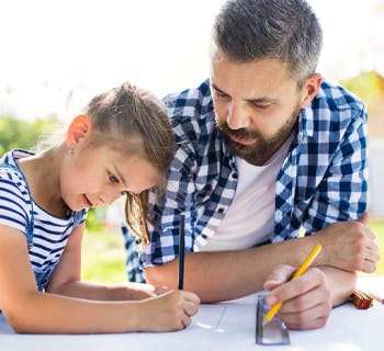 Two Simple Executive Function Strategies to Avoid Family Stress & Stay Connected During Summer Break